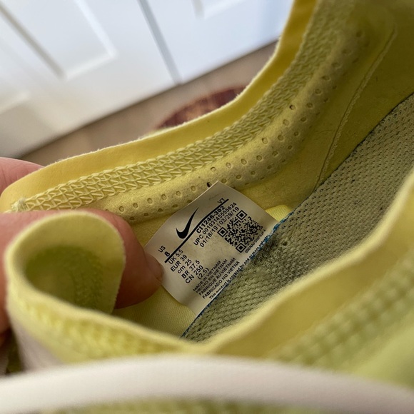 Nike Air Vapormax SE Luminous Green Phantom - women’s size 8 - Picture 8 of 8